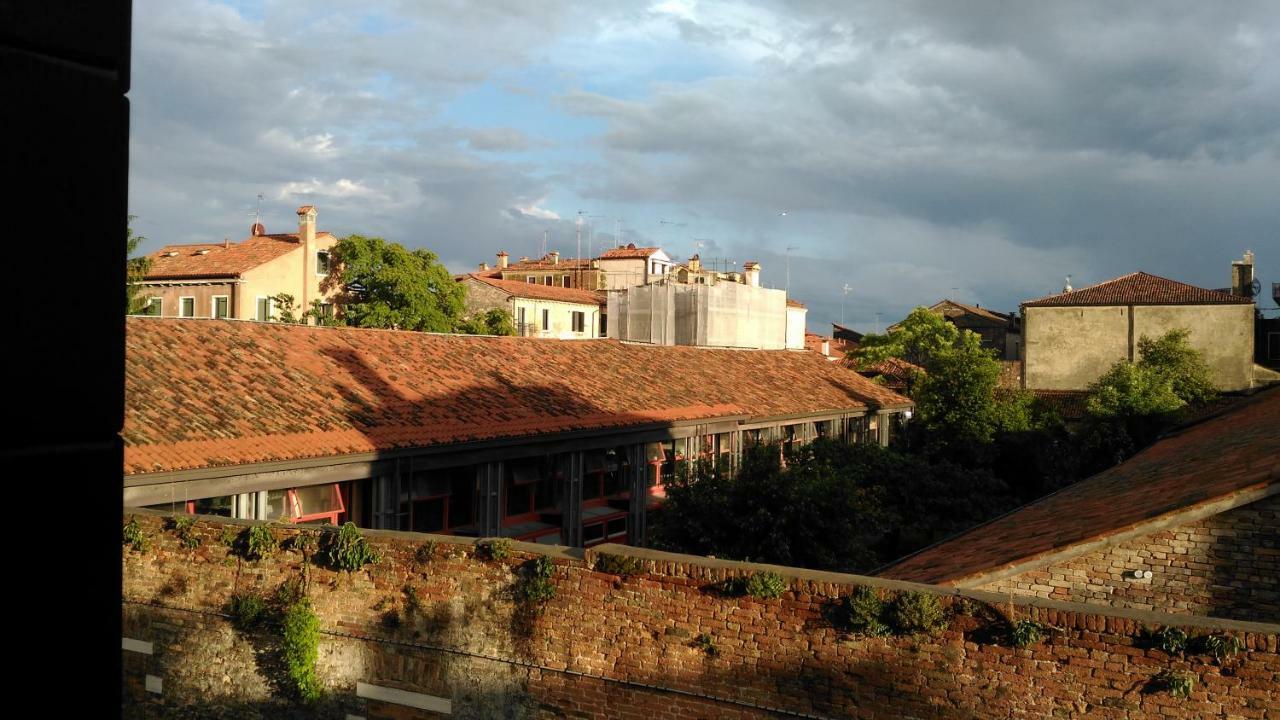 Dorsoduro461 Bed and Breakfast Βενετία Εξωτερικό φωτογραφία