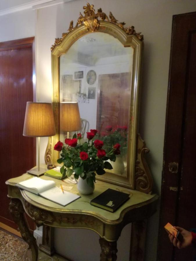 Dorsoduro461 Bed and Breakfast Βενετία Εξωτερικό φωτογραφία